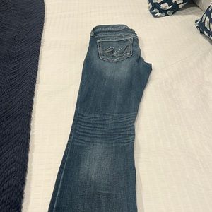 Express Size 4S jeans. Barely Boot Low Rise
